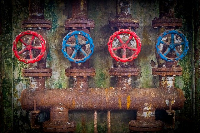 Aging Water Infrastructure Makes Countertop Water Filters Necessary